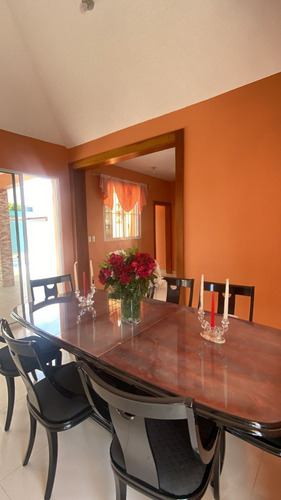 Vendo Preciosa Casa En Tamboril En La Urbanización República De Israel En Santiago, República Dominicana