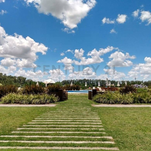 Imagen 12 de 20 de Casa En Venta De 3 Dormitorios Con Cochera En Campos De Roca Ii