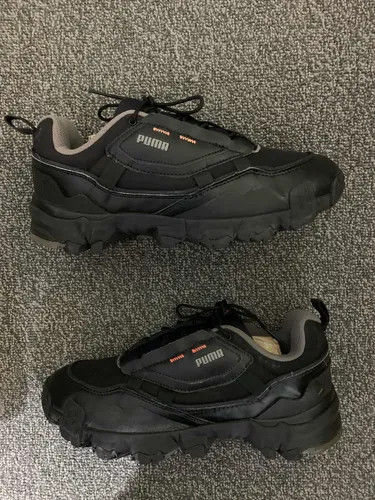 Zapatos deportivos top puma usados negro