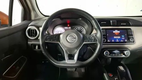 Nissan Versa 1.6 Exclusive Cvt