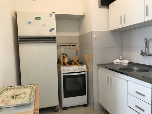 Imagen 6 de 8 de Apartamento De 1 Dormitorio Y Medio En Península, Punta Del Este