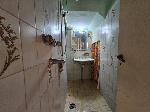 Casa 4 Ambientes En Venta En Temperley Jardín