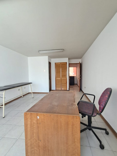 Arriendo Oficina Para Consulta Medica Central
