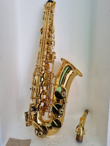 Imagem 1 de 8 de Sax Alto Yamaha Yas62 Iv, Modelo Novo.