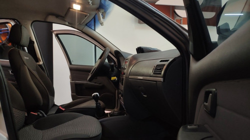 Fiat Palio 1.6 Adventure Etorque 2011