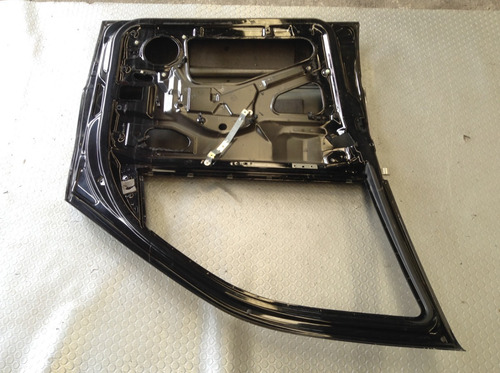 Puerta Delantera Izquierda Mercedes Ml320 Mod 98-03 Original (Usado)