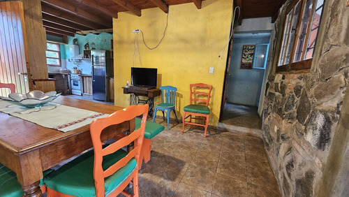 Casa En Venta 3 Dormitorios, Pileta Climatizada, Con Bajada Al Rio Tala Huasi/ Icho Cruz