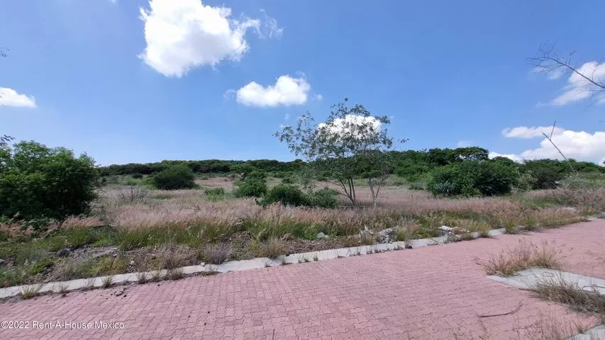 Terreno En Venta Con Uso De Suelo Habitacional Ciudad Maderas Qro