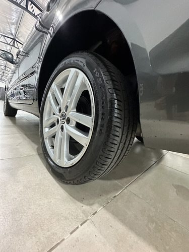 Volkswagen Suran 1.6 Imotion Highline 110cv