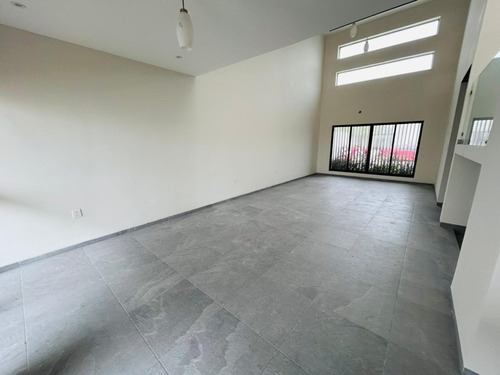 Casa En Venta En Veracruz, Fracc. Las Palmas En Medellín De Bravo, Ver.