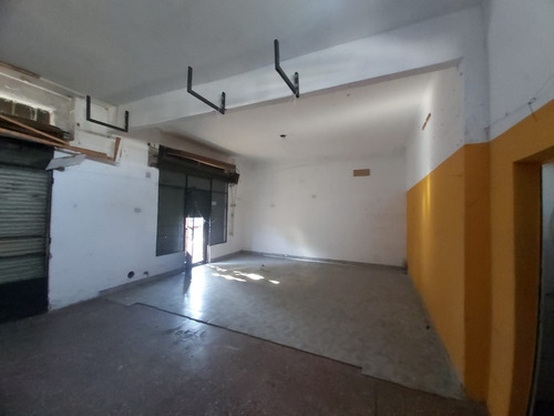 Imagen 5 de 9 de Local De Negocio En Alquiler En Villa Bosch