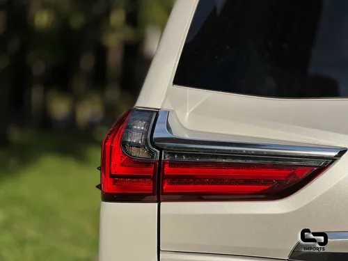 Lexus LX 5.7 570