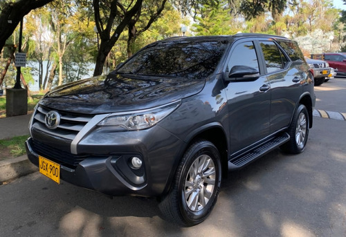 Toyota Fortuner 2.7l