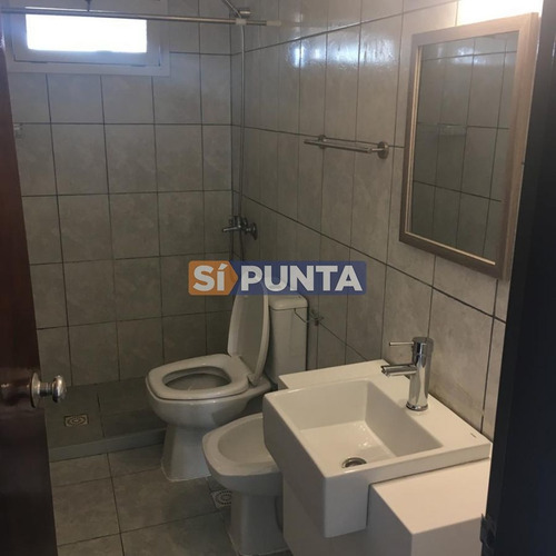 Imagen 7 de 12 de Apartamento A La Venta En Maldonado