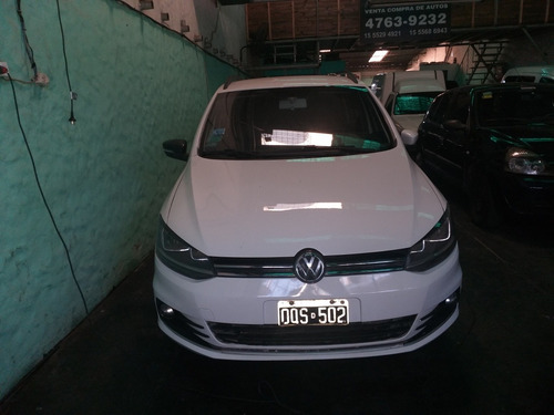 Volkswagen Suran 1.6 Highline Msi 110cv 2015 Permuto