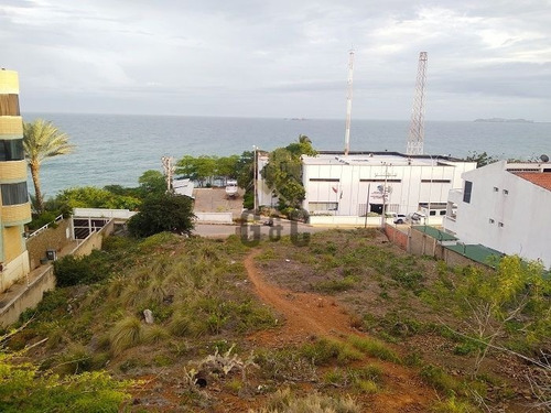 Imagen 2 de 9 de Terreno En Sector La Caranta - Pampatar, Municipio Maneiro Nueva Esparta