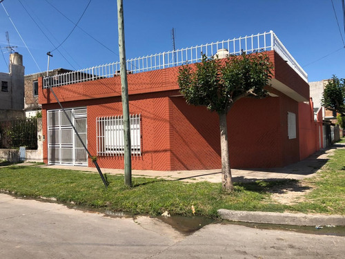 Casa En Venta En Gregorio De Laferrere