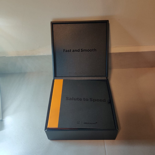Oneplus 6t Mclaren Edition Dual Sim 256 Gb Speed Orange 10 Gb Ram Con Caja Y Artículos De Colección (Usado)