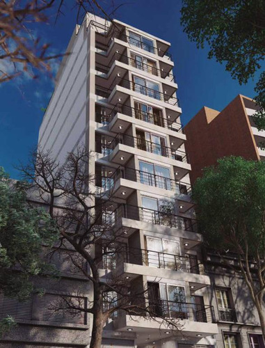 Venta De Apartamento Monoambiente Con Patio. Cordón Sur!