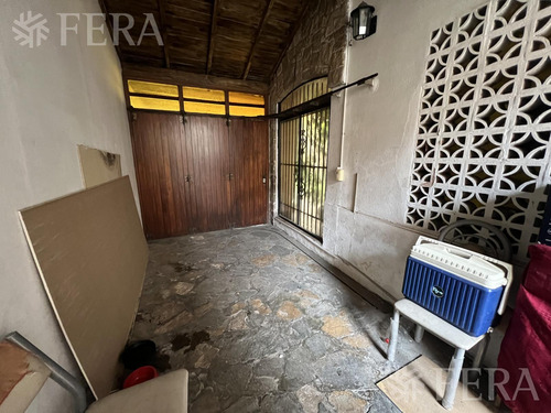 Venta De Casa 4 Ambientes Con Cochera En Wilde