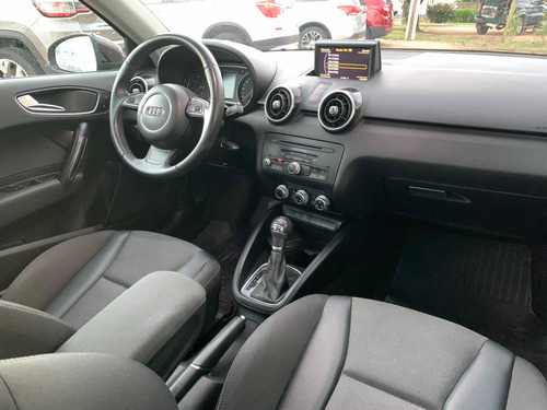 Audi A1 2015 1.4 Ambition Tfsi 122cv Stronic