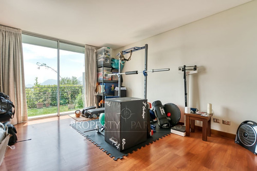 Amplio Y Acogedor Departamento Duplex Con Gran Vis...