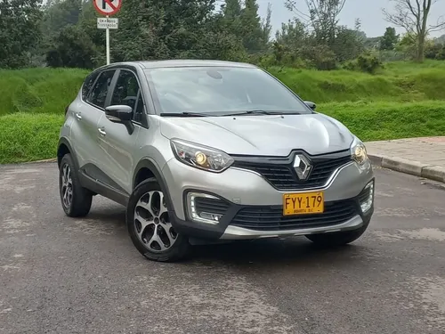 Renault Captur 2.0 Intens Automática