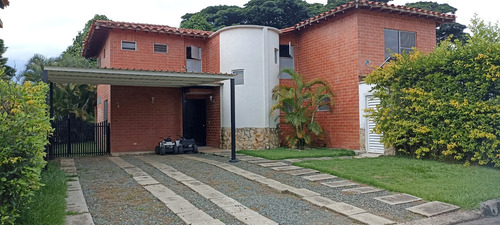 Venta Casa De 500mts2 En Condominio En Jamundí, Valle Del Cauca.10605.