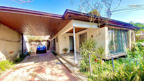 2 Casas I 5d 3b I 3e I 387 M2 Totales I Jardin