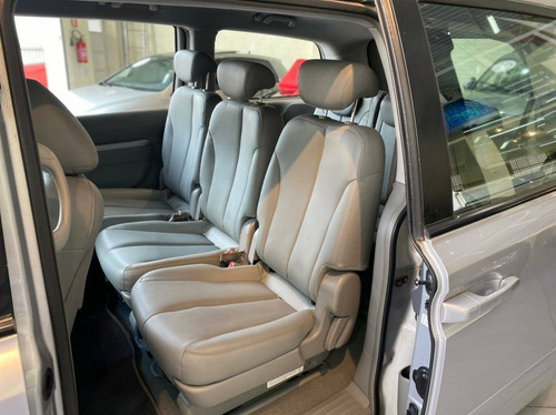 Kia Carnival 3.8 Ex V6 24v Gasolina 4p Automatico
