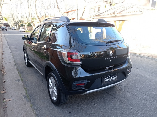 Imagen 4 de 15 de Renault Sandero Stepway Nafta 1.6 Dynamique Año 2017