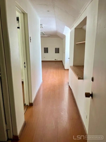 Oficina En Venta (gran Casa) Cercana A Metro Los Leones