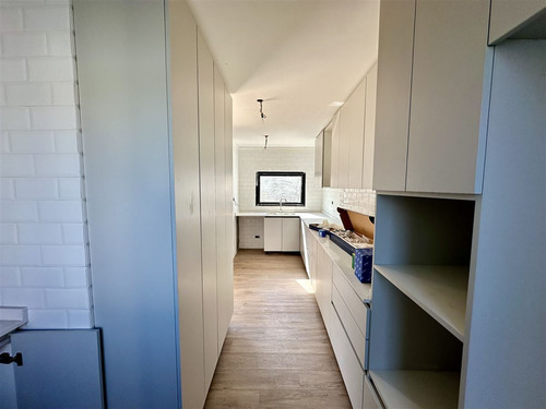 Casa En Venta De 3 Dorm. En Las Condes