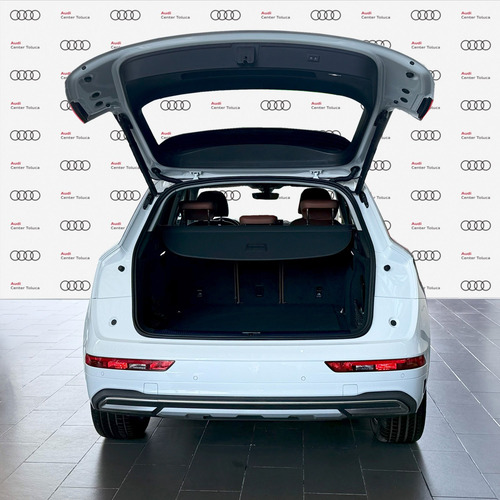 Audi Q5 2.0 L 45 Tfsi Elite Mhev