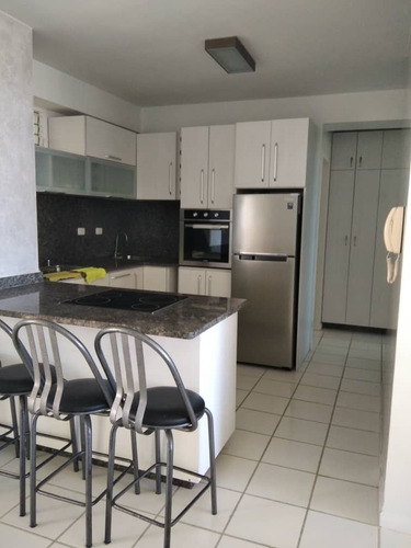 Imagen 2 de 10 de Se Vende Apto 72m2 2h/ 2b/ 1pe Higuerote Agua Sal
