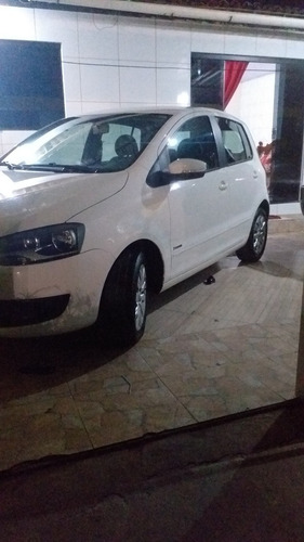Volkswagen Fox 2014 1.0 Trend Tec Total Flex 5p