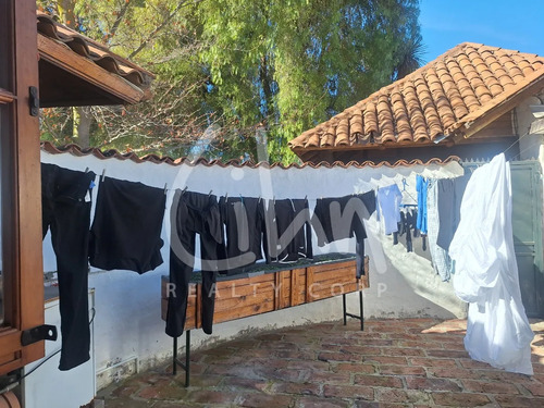 Gran Parcela Con Full Equipamiento