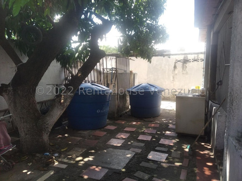 Imagen 21 de 30 de Casa En Venta En Cabudare Lara * Jr * Código 23-666