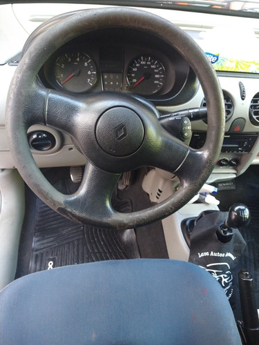Imagen 12 de 14 de Renault Kangoo 1.6 2 Furgon Confort Aa Da Svt 1plc 2013