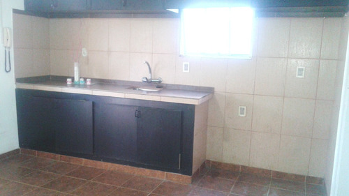 Apartamento Nuevo Sobre Avenida Propios