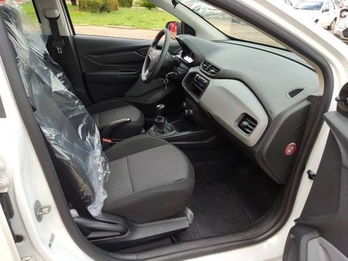 Imagem 11 de 15 de Chevrolet Onix 1.0 Mpfi Joy 8v Flex 4p Manual