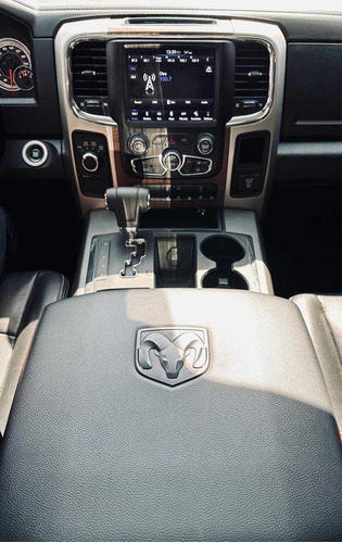 RAM 1500 5.7 Laramie Atx V8