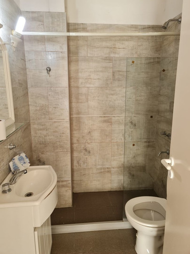 Imagen 8 de 16 de Departamento En Venta En Jose Leon Suarez