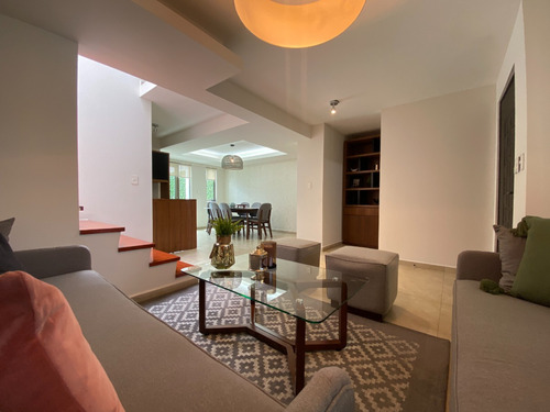 Casa Residencial En Tecamac Ojo De Agua, 3 Recamaras, Alberca Y Parque En Zona De Amenidades, Pequeño Cluster