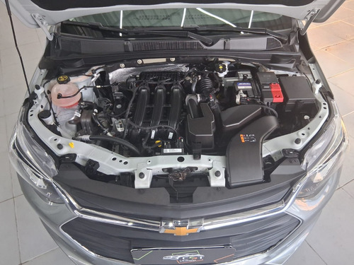 Chevrolet Onix plus 1.0 Lt 4p