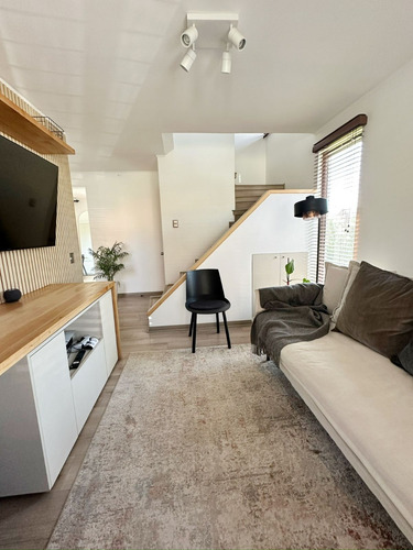 Casa Las Pircas, 3d/3b En Condominio, Peñalolen