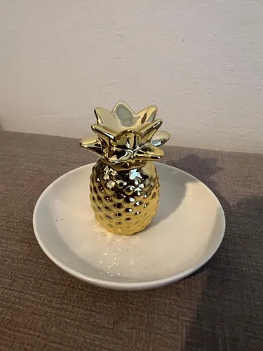 Adorno Porta Joyas Alhajero Piña Dorada
