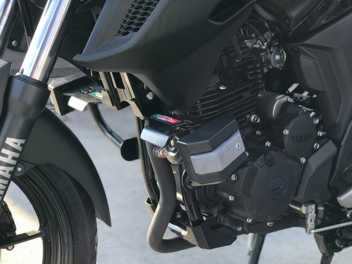 Defensa Sliders Moto Yamaha Fz25 Marca Forze By: Promecol