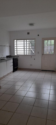 Imagen 15 de 25 de Amplio, Luminoso Duplex En Venta, La Lonja, Pilar