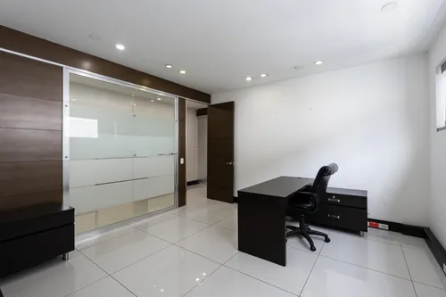 Oficina En Arriendo/venta En Chico Norte. Cod A1105065